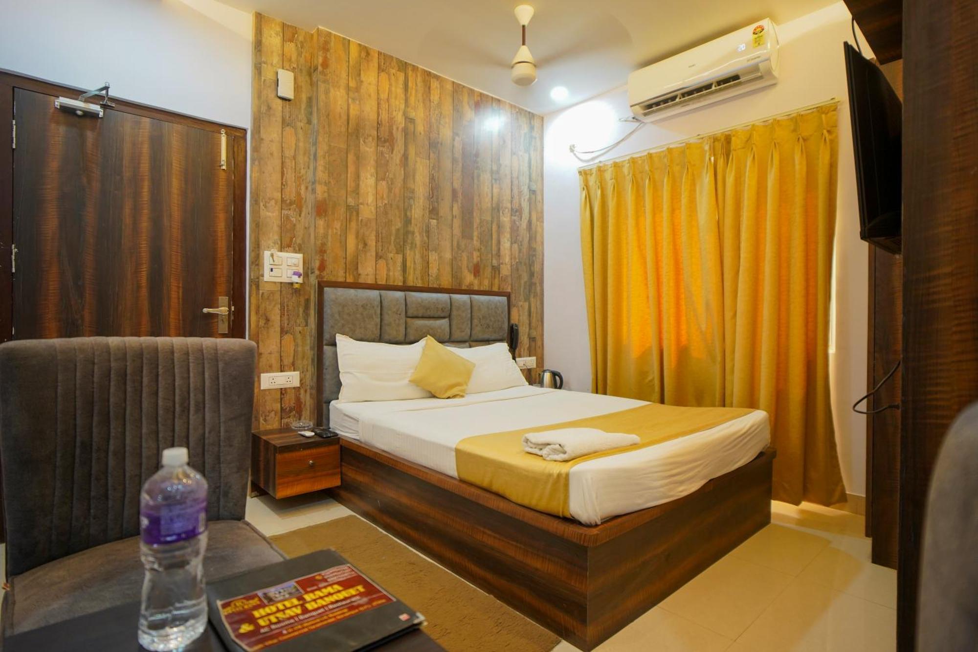Hotel Rama Gorakhpur Εξωτερικό φωτογραφία