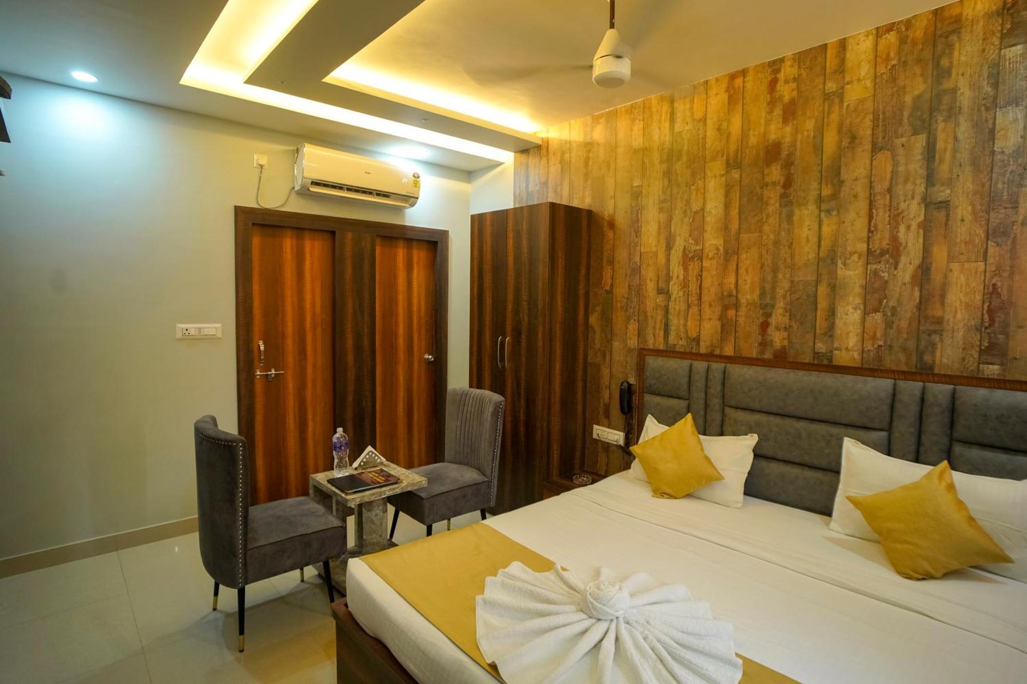 Hotel Rama Gorakhpur Εξωτερικό φωτογραφία