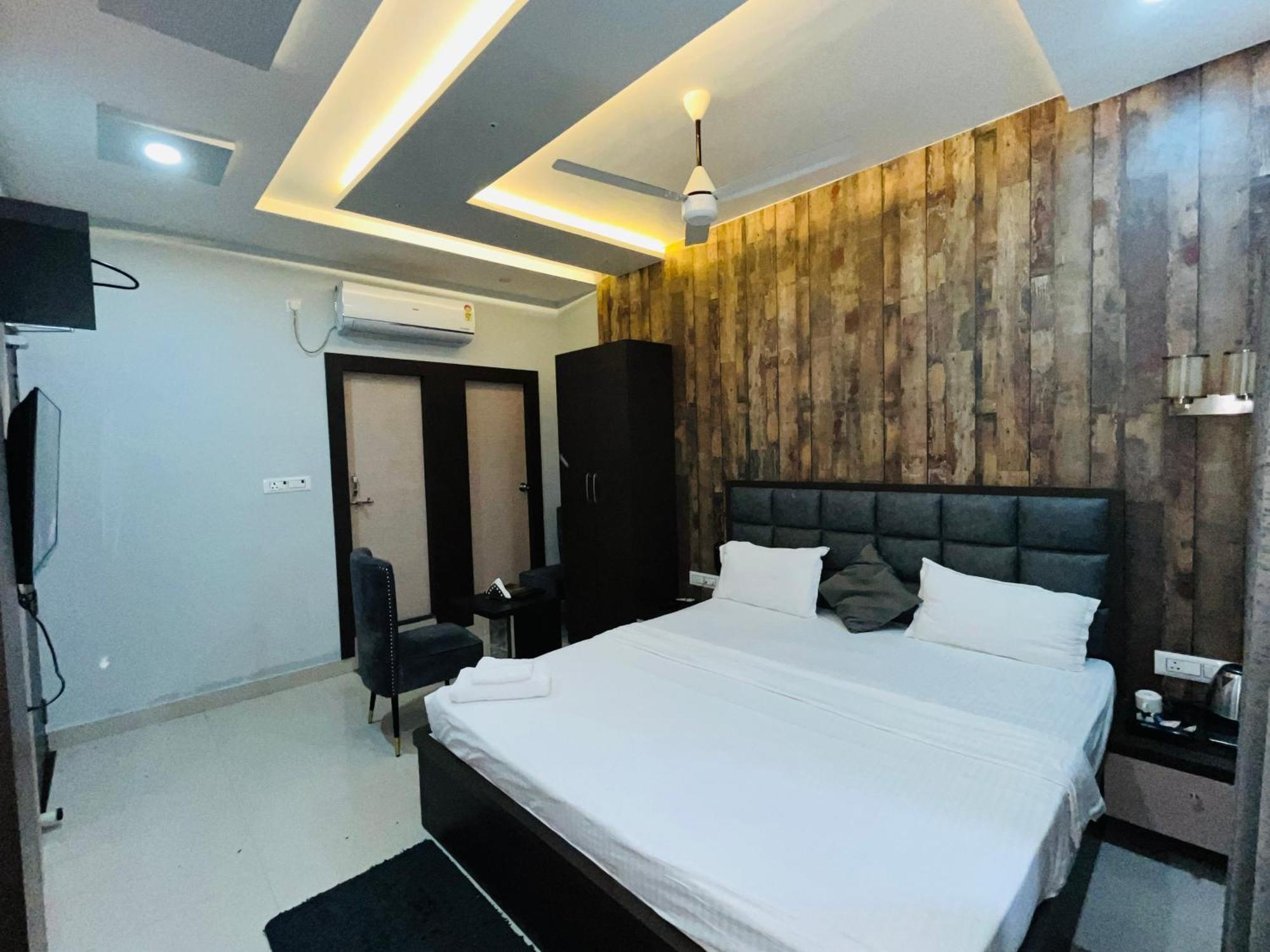 Hotel Rama Gorakhpur Εξωτερικό φωτογραφία